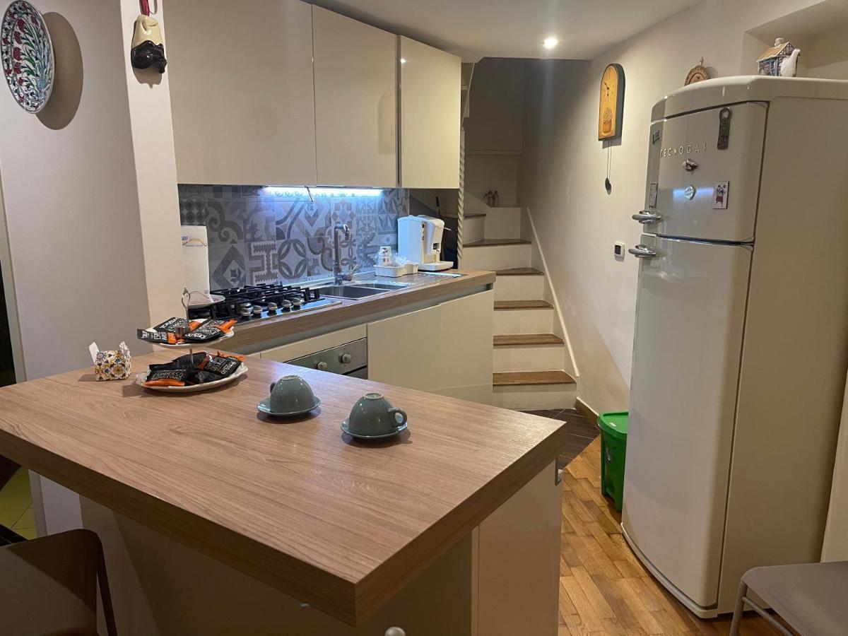 Casa Barone Apartment Naples Luaran gambar